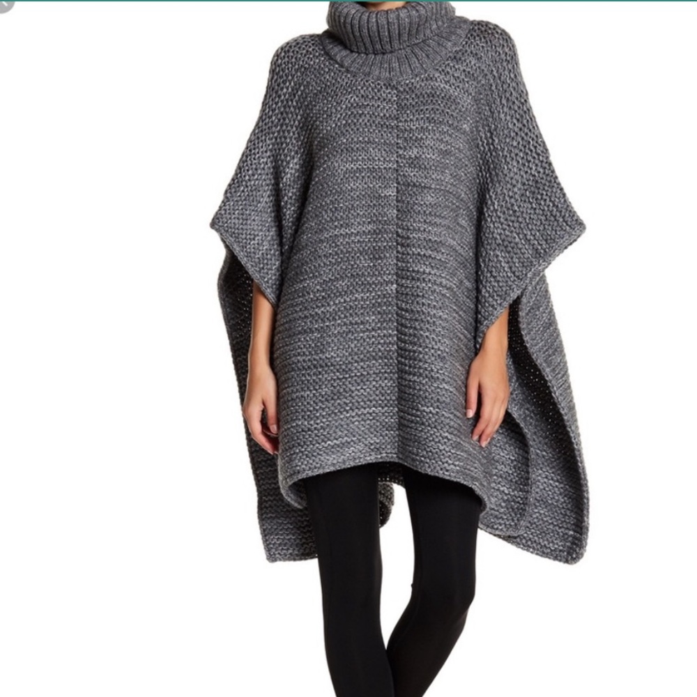 UGG Robyn Turtleneck Poncho Knit Grey